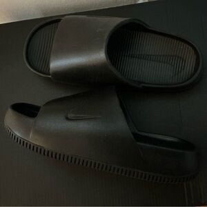 Nike Women's Calm Slide Retail CAD $68